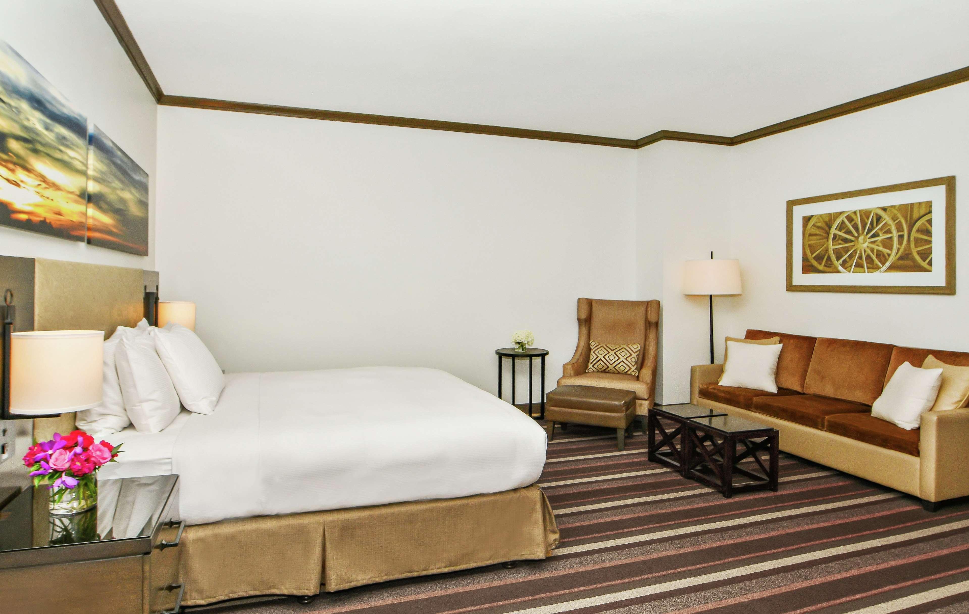 Hilton Dallas-Park Cities Eksteriør bilde